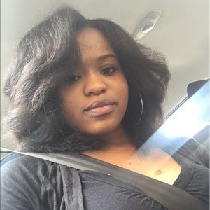 Meet your Posher, Jazmine